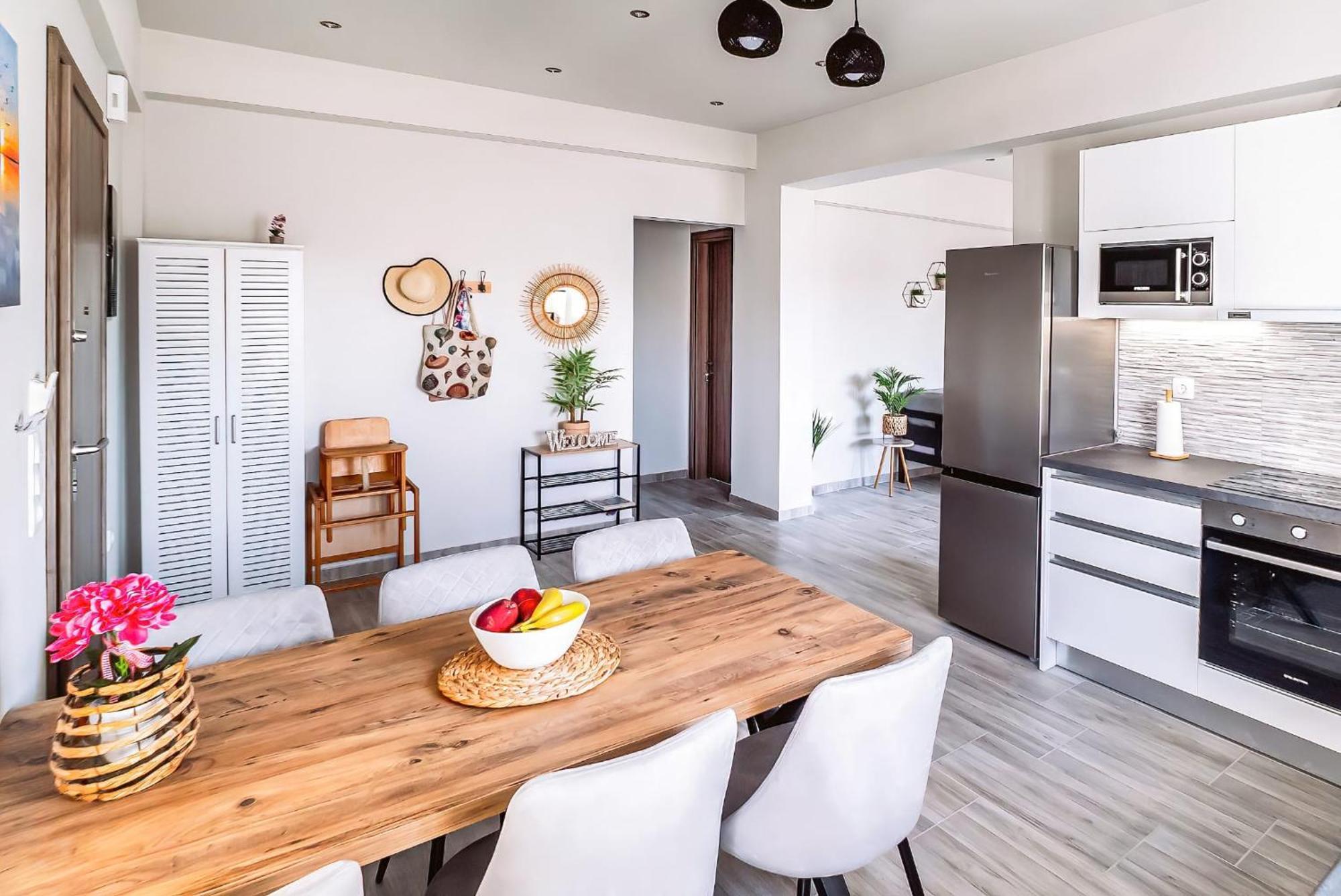Holiday House Heraklion Deluxe ภายนอก รูปภาพ